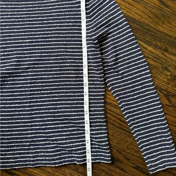 Doen, Boatneck Long Sleeve Top, Navy and White Striped, Small - Picture 6 of 6